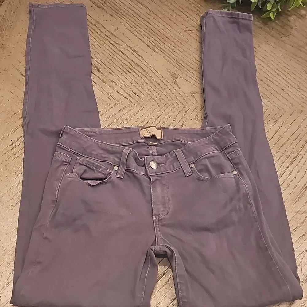 Paige denim gray jeans size 26🤍🖤